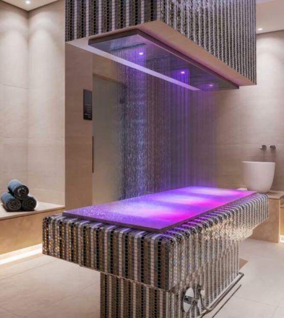 horizontal shower for professional spa