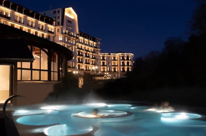 Exclusive aquaform systems for the evian® SPA – Hôtel Royal